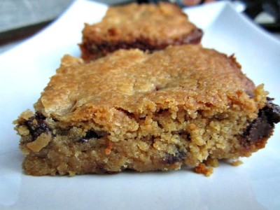 Browned Butter chocolate chip cookie bars